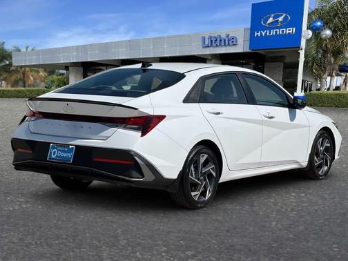 2025 Hyundai ELANTRA Sport