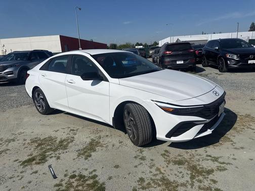 2025 Hyundai ELANTRA Sport