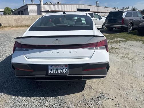 2025 Hyundai ELANTRA Sport