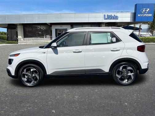 Lunar White 2025 Hyundai VENUE SEL