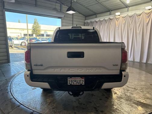 2017 Toyota Tacoma Limited