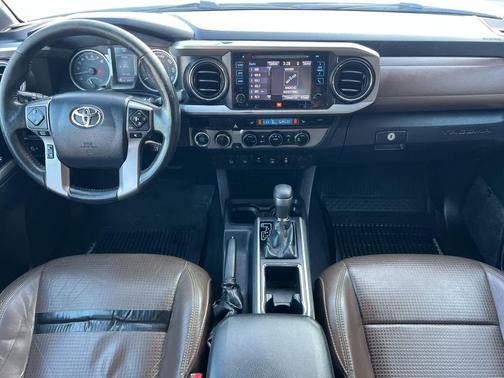 2017 Toyota Tacoma Limited