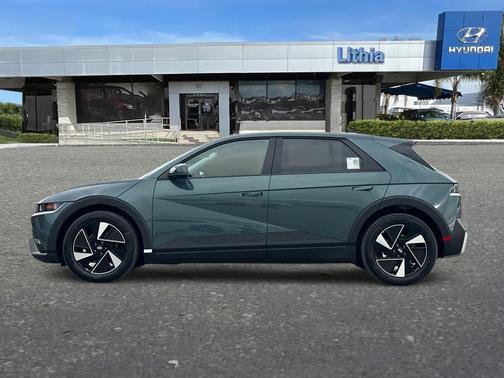 Digital Teal 2026 Hyundai IONIQ 5 SE