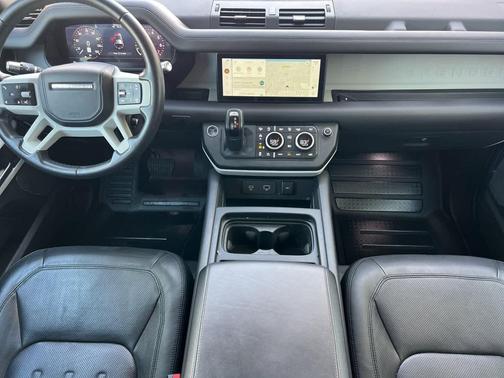 2020 Land Rover Defender HSE