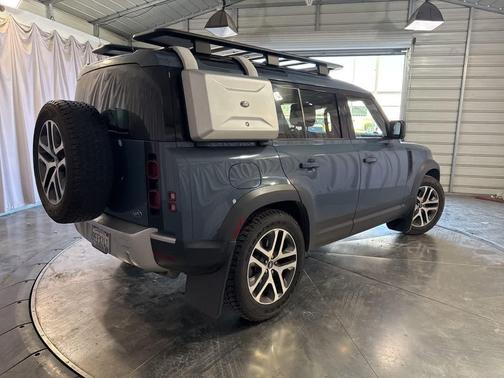 2020 Land Rover Defender HSE