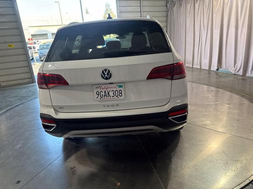 2023 Volkswagen Taos SE