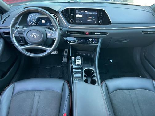 2020 Hyundai SONATA SEL Plus