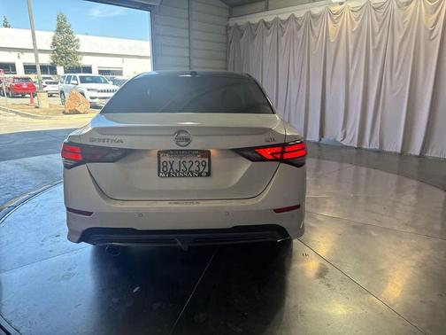 2021 Nissan Sentra SR