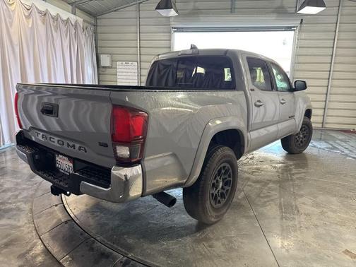 2020 Toyota Tacoma SR5