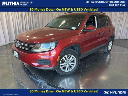 Wild Cherry Metallic 2015 Volkswagen Tiguan Auto S