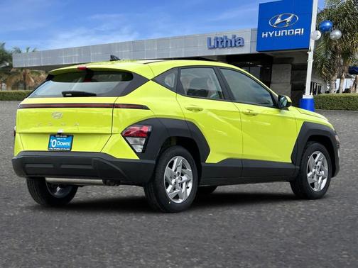 Neoteric Yellow 2026 Hyundai KONA SE
