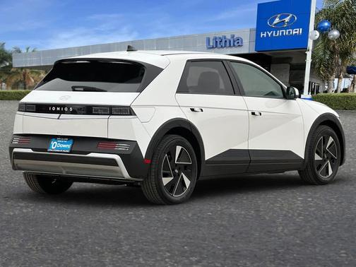 2026 Hyundai IONIQ 5 SE