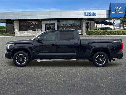 2025 Toyota Tundra SR5