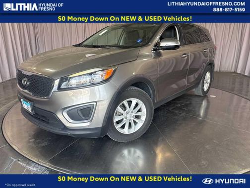 2017 Kia Sorento LX