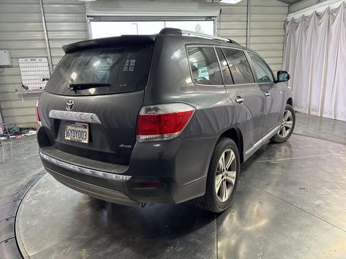 2013 Toyota Highlander Limited