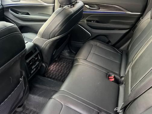 2024 Jeep Grand Cherokee Overland