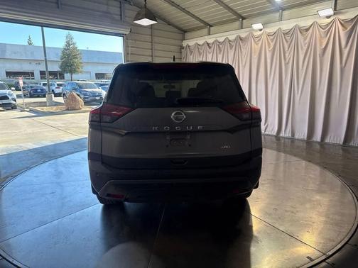 Gun Metallic 2021 Nissan Rogue S