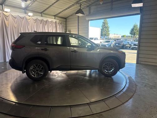 Gun Metallic 2021 Nissan Rogue S