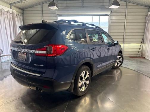 Abyss Blue Pearl 2021 Subaru Ascent Premium 7-Passenger