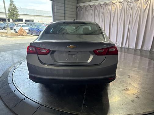 2025 Chevrolet Malibu LT