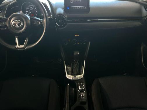 Pulse 2020 Toyota Yaris Sedan LE