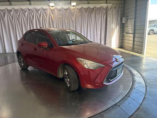 Pulse 2020 Toyota Yaris Sedan LE