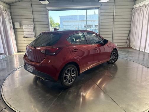 Pulse 2020 Toyota Yaris Sedan LE