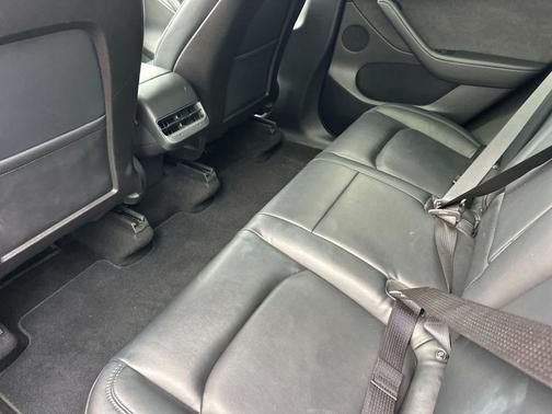 2020 Tesla Model Y Performance