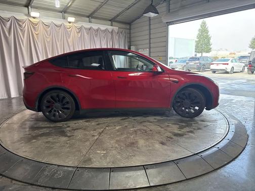 2020 Tesla Model Y Performance