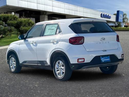 Lunar White 2026 Hyundai VENUE SE