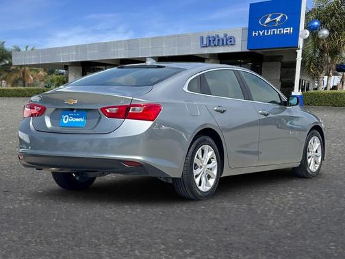 Sterling Gray Metallic 2024 Chevrolet Malibu LT
