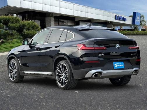 2023 BMW X4 xDrive30i
