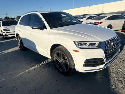 White 2019 Audi SQ5 3.0T Premium
