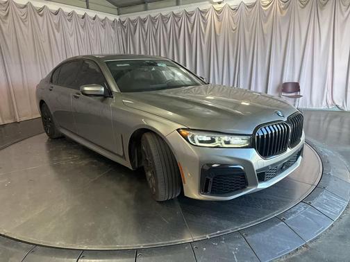 Donington Gray Metallic 2022 BMW 740 740i