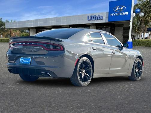 2018 Dodge Charger SXT
