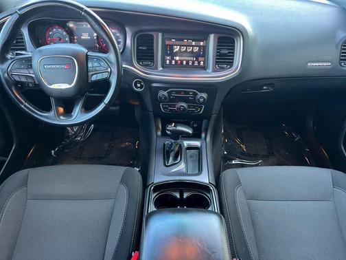 2018 Dodge Charger SXT