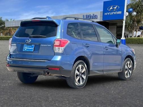 Quartz Blue Pearl 2018 Subaru Forester 2.5i Premium