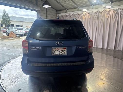 Quartz Blue Pearl 2018 Subaru Forester 2.5i Premium