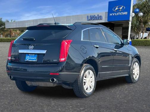 2016 Cadillac SRX Standard