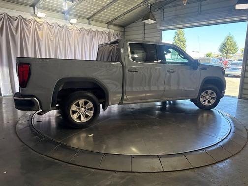 Thunderstorm Gray 2024 GMC Sierra 1500 SLE