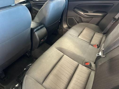 Super Black 2025 Nissan Altima SV