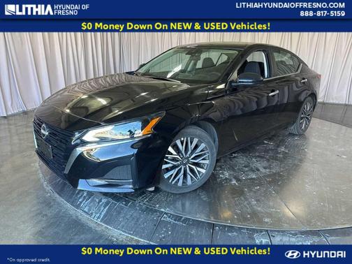 Super Black 2025 Nissan Altima SV