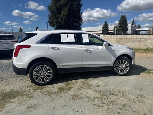 2017 Cadillac XT5 Premium Luxury