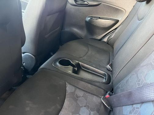 2017 Chevrolet Spark 1LT