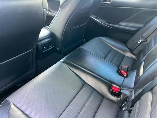2016 Lexus IS 300 Base