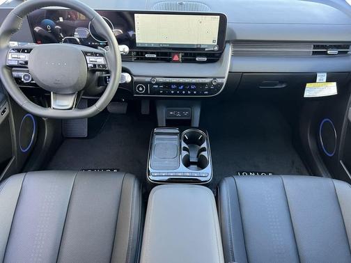 2025 Hyundai IONIQ 5 Limited