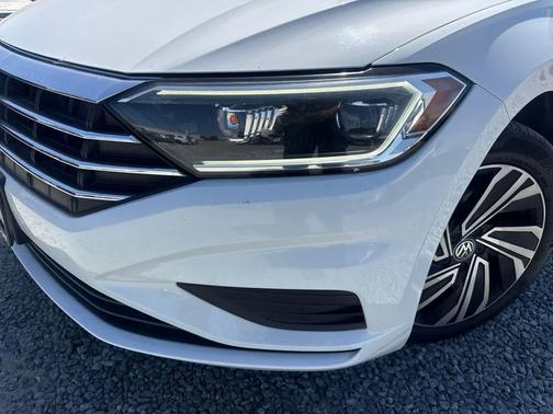 Pure White 2020 Volkswagen Jetta 1.4T SEL