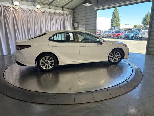 Ice Cap 2023 Toyota Camry LE