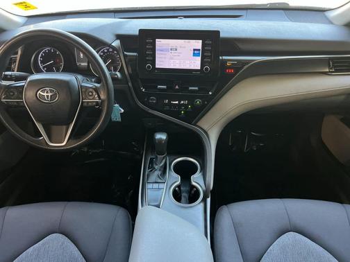 Ice Cap 2023 Toyota Camry LE