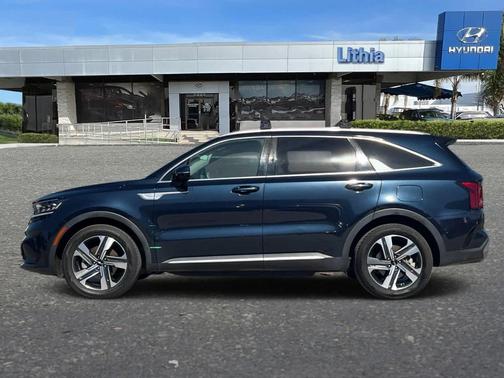 2022 Kia Sorento Plug-In Hybrid SX